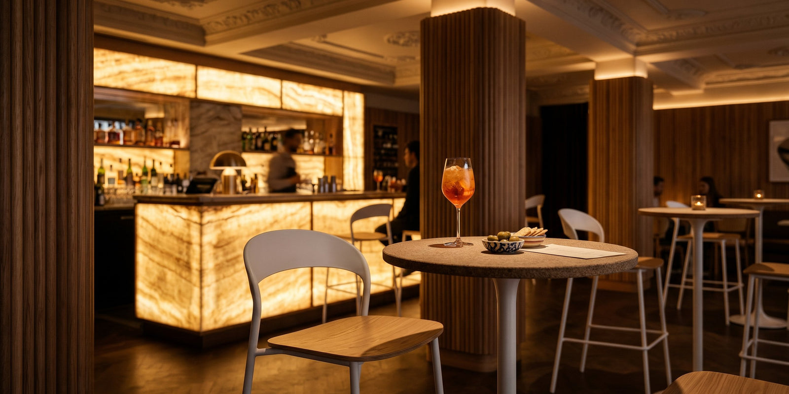 coda barstool white moments