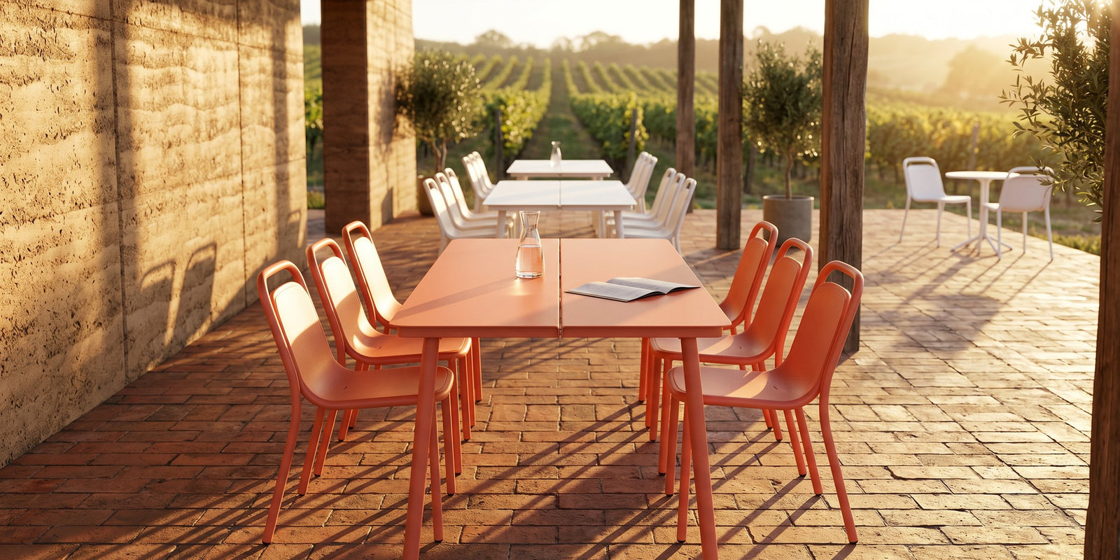 lido table coral moments